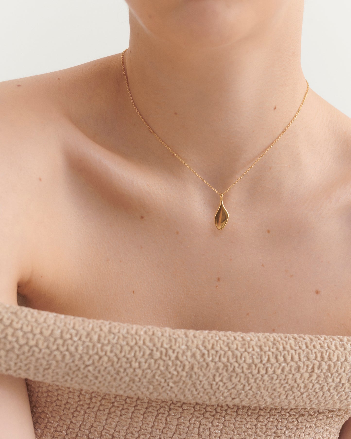 NOTE PENDANT