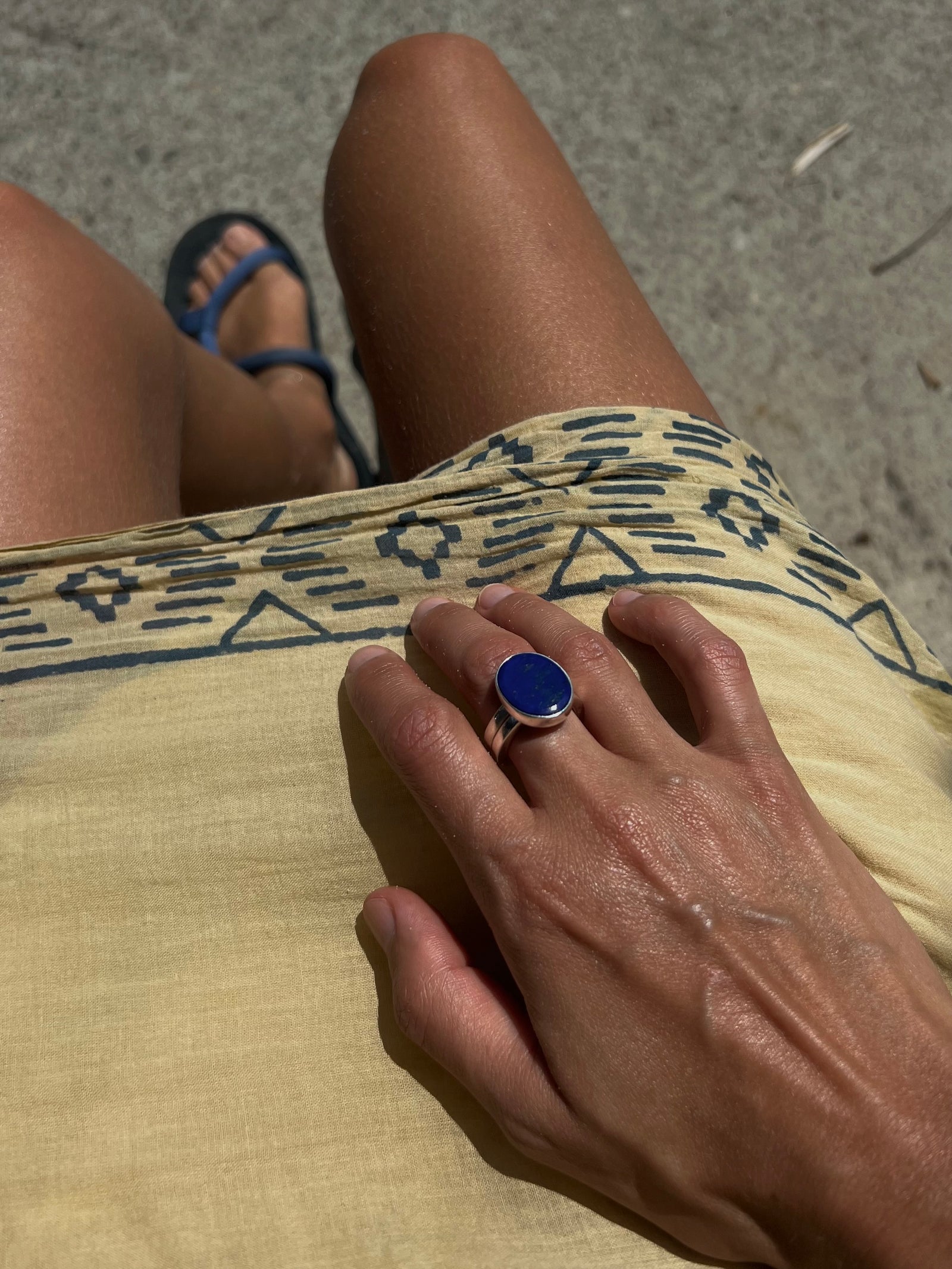 SPIRAL LAPIS RING