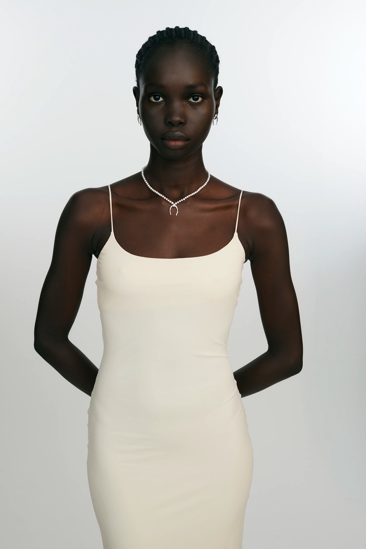 ARC PENDANT - PEARL COLLAR - SILVER