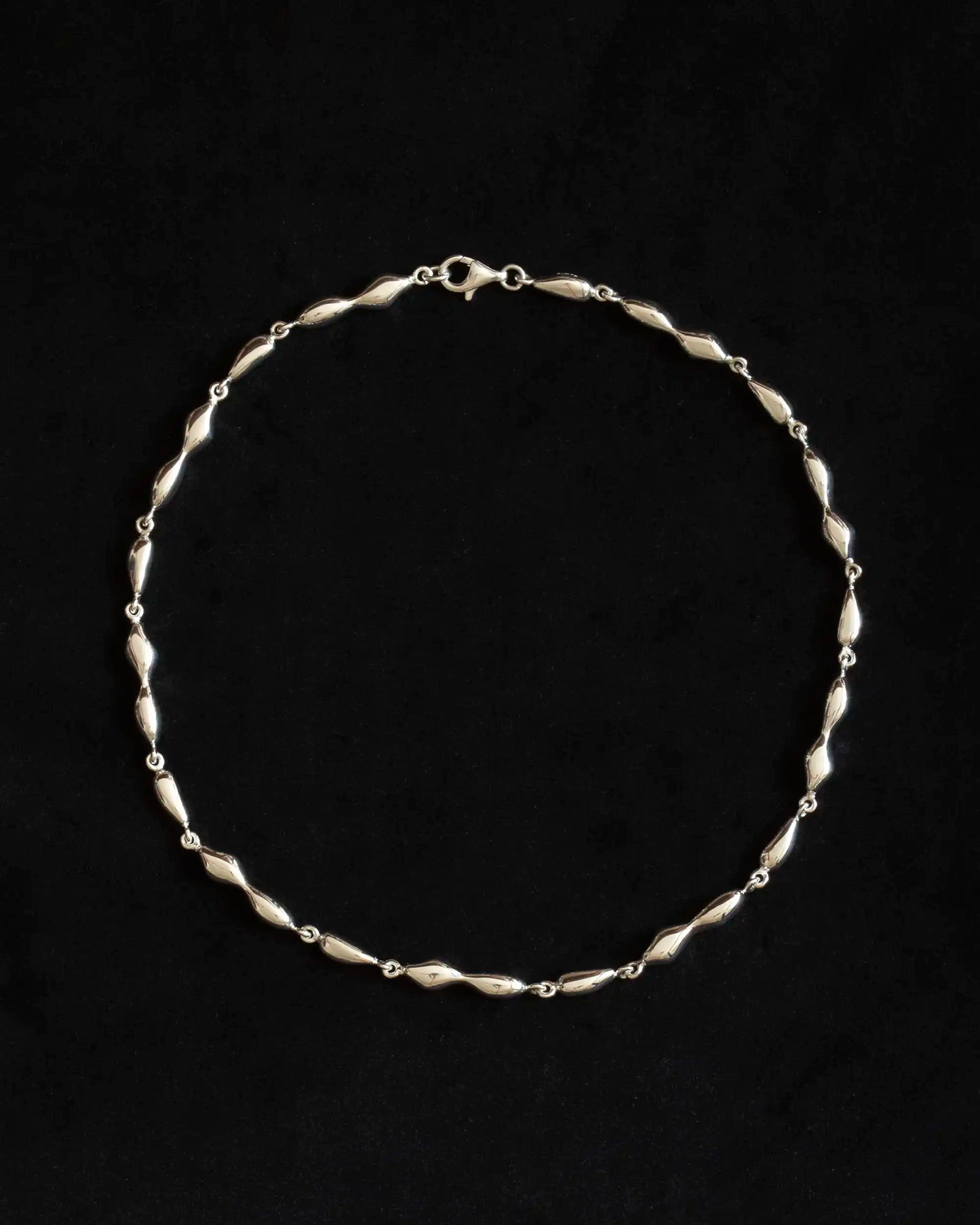 WATER NECKLACE