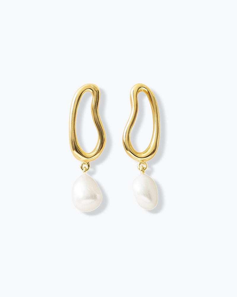 MILA PEARL EARRINGS