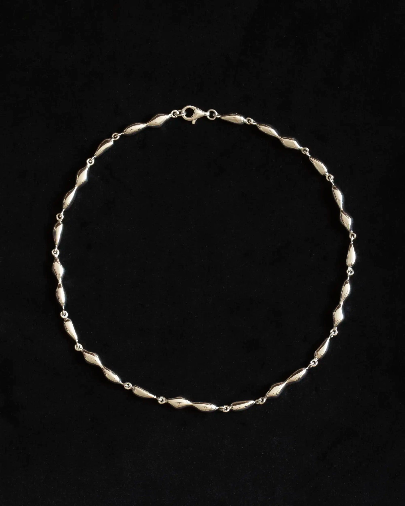 WATER NECKLACE